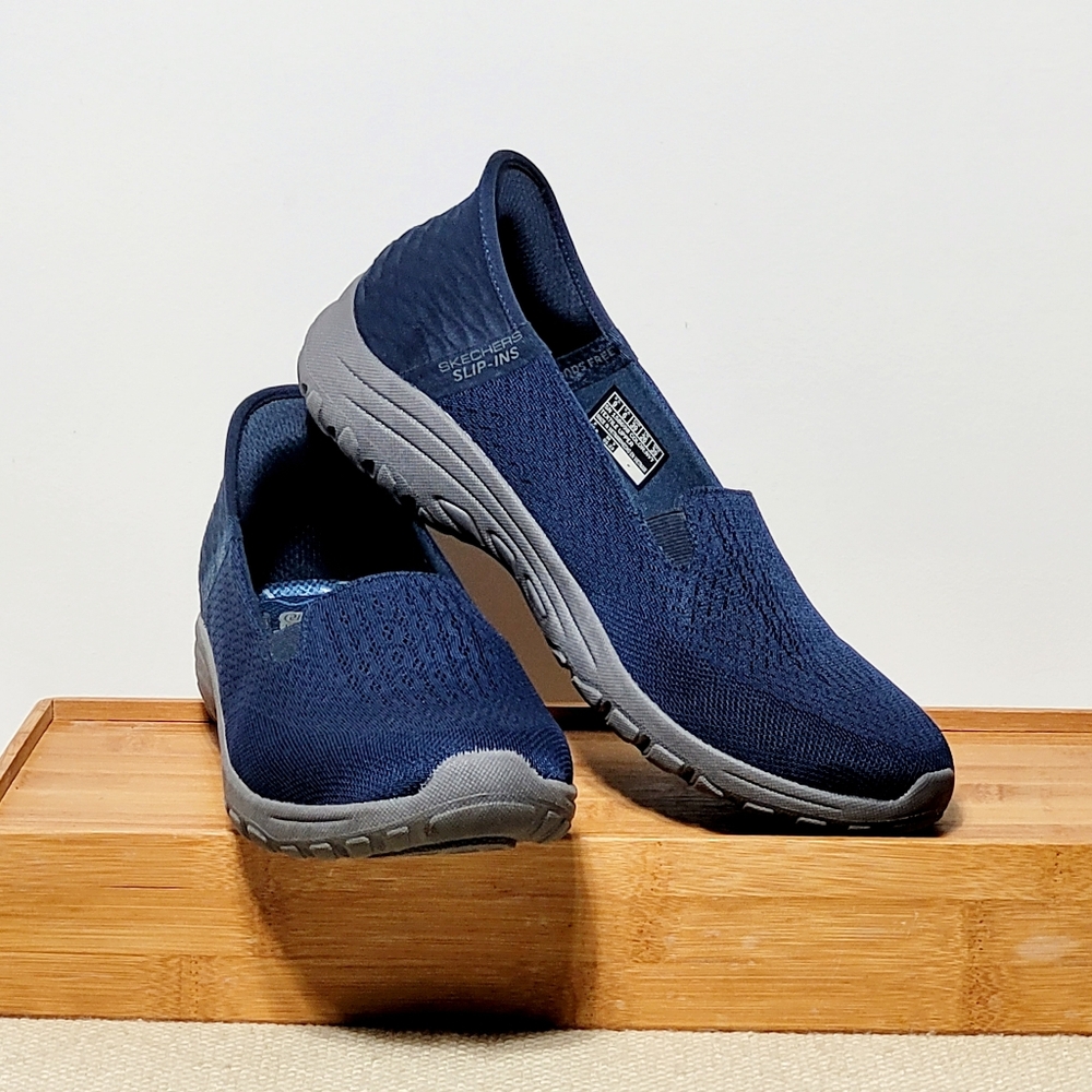 Skechers Slip-In Women’s Shoes Reggae Fest 2.0 Guilding Light Navy Size 9
